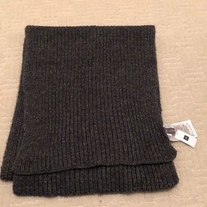 Men’s Gap Taille Unique grey scarf NWT